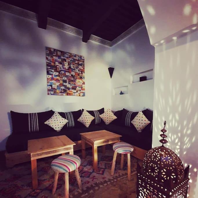 Charmant Riad Pour Familles Ou Groupes - Dar Mama Essaouira Exteriör bild